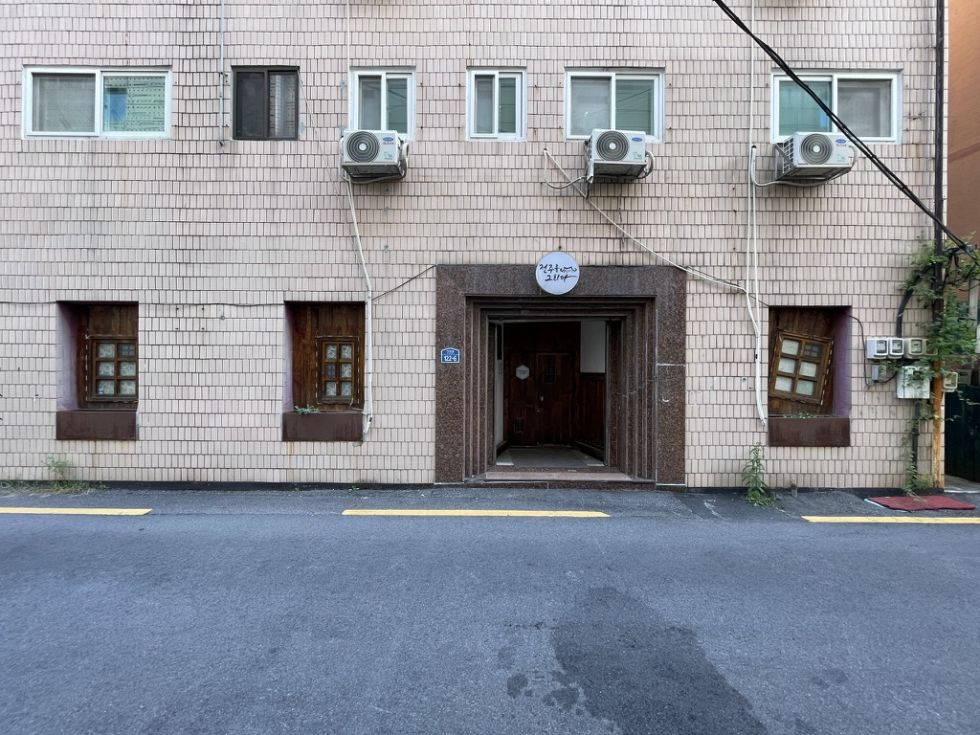 전북 전주완산구 경원동1가 경기전 도보 3분 호스텔 월세 매물번호 10898 사진 1