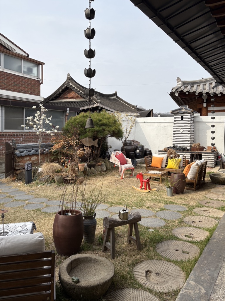 전북 전주완산구 교동 전통미와 현대적 편의성을 함께 갖춘 한옥 매매 매물번호 11042 사진 2