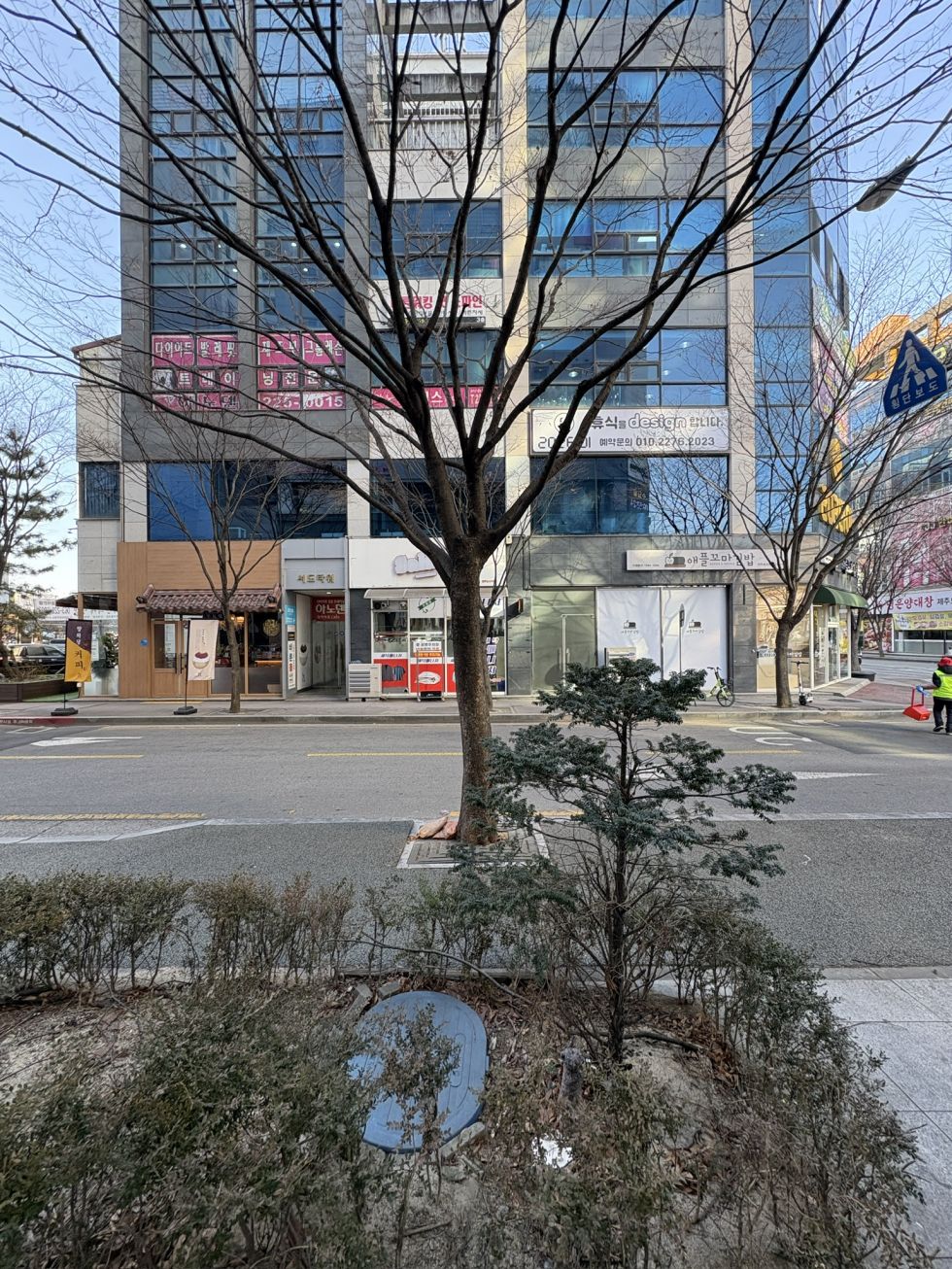 전북 전주완산구 효자동3가 신시가지 힐스테이트 맞은편 코너 월세 매물번호 10994 사진 3