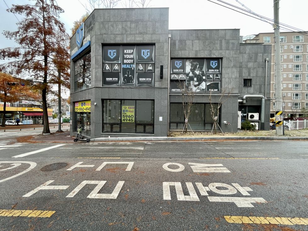 전북 전주완산구 평화동2가 평화동 현대아파트 사거리 코너 월세 매물번호 10715 사진 1