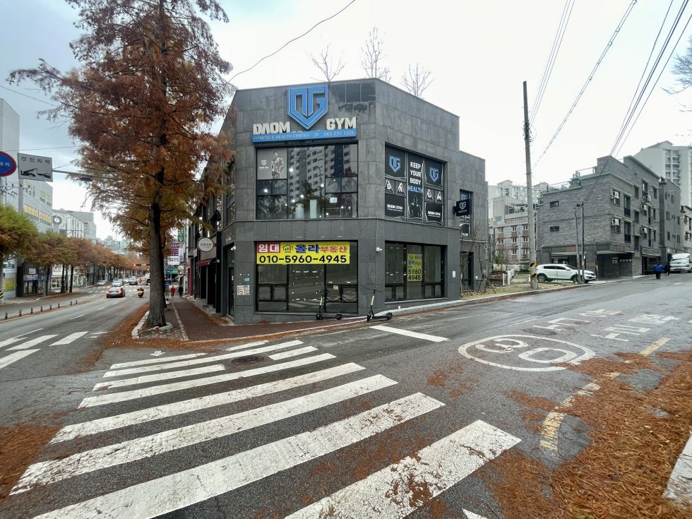 전북 전주완산구 평화동2가 평화동 현대아파트 사거리 코너 월세 매물번호 10715 사진 2